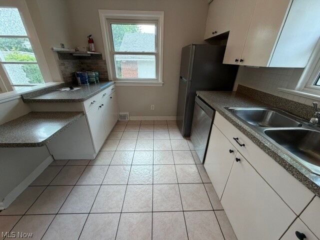 Property Photo:  1309 W Miner Road  OH 44124 