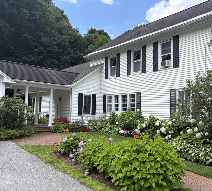 Property Photo:  96 Sunset Street  VT 05672 