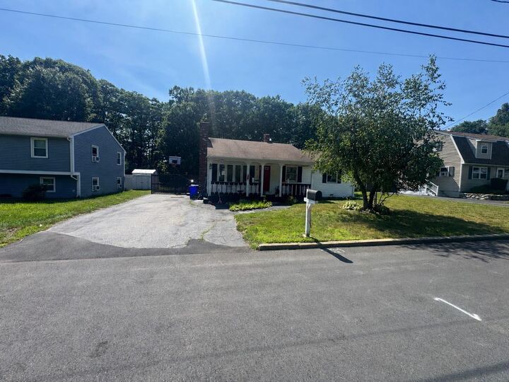 Property Photo:  141 Hoyt Street  NH 03103 