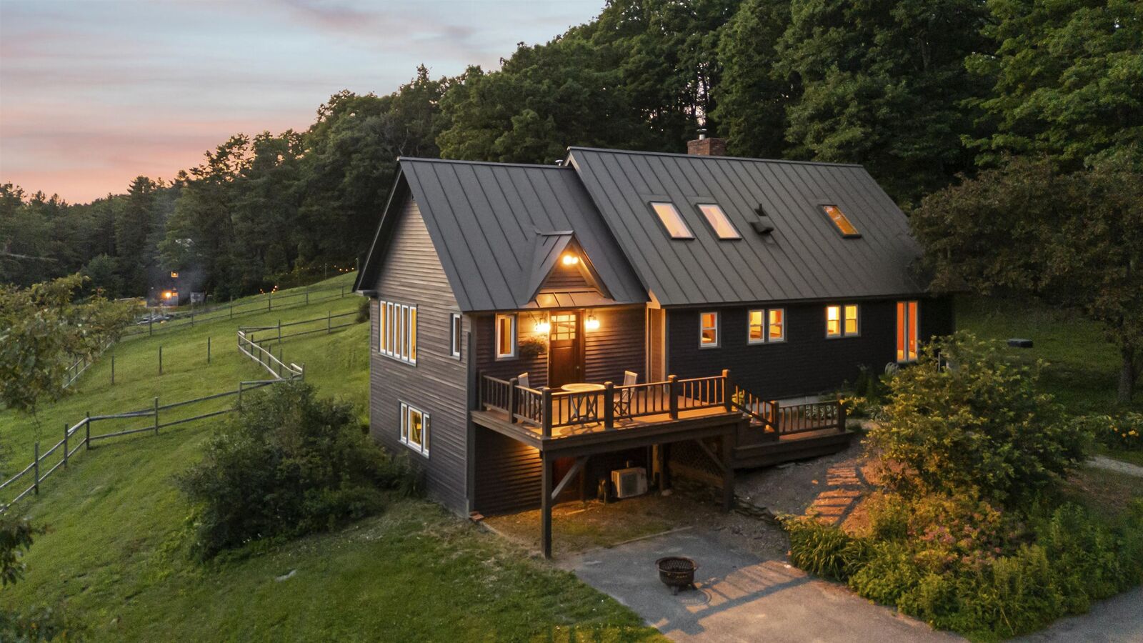 Property Photo: 184 Hartland Hill VT 05048