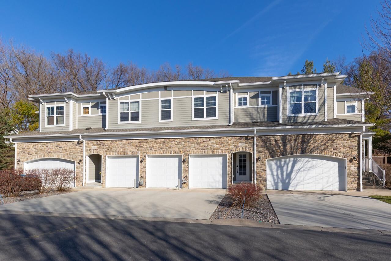 Property Photo:  17830 Valley Cove Court  MN 55391 
