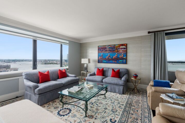Property Photo:  85 E India Row 26ab  MA 02110 