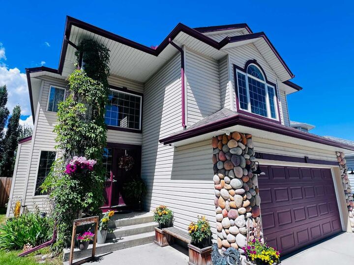 Property Photo: 251 Lakeview Cove AB T1X 1E7