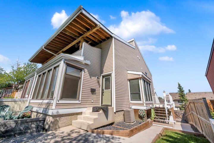 15 Ranch Glen Drive NW — photo 1