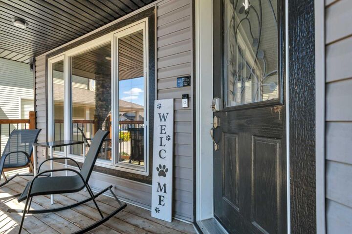 Property Photo:  17 Coachill Street  AB T4M 0A9 
