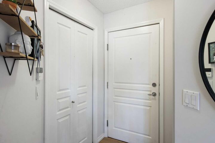Property Photo:  22 Richard Place SW 140  AB T3E 7N6 