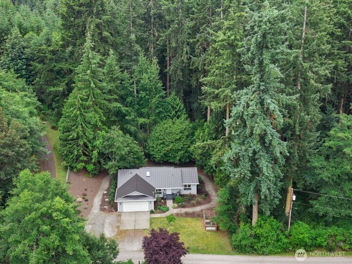 Property Photo:  875  Milan Lane  WA 98282 