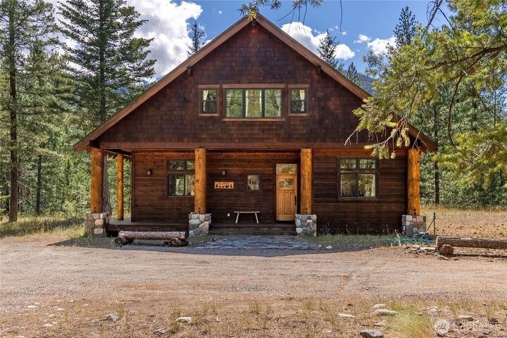 Property Photo:  32  Foster Loop Road  WA 98862 