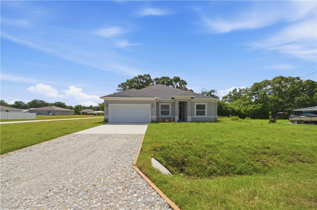 Property Photo: 8780 92nd Avenue FL 32967
