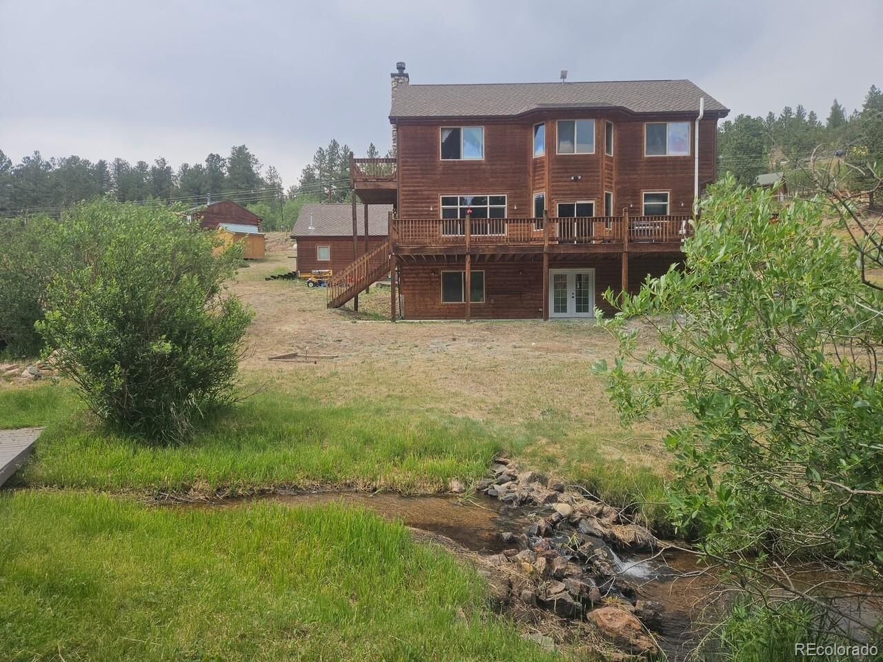 Property Photo:  606 N Random Road  CO 80421 