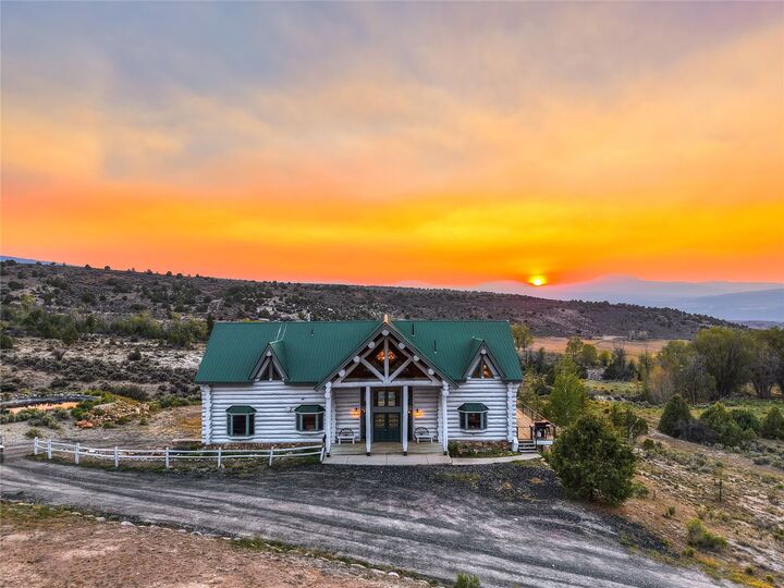 Property Photo: 2900 Catamount Creek Road CO 80463