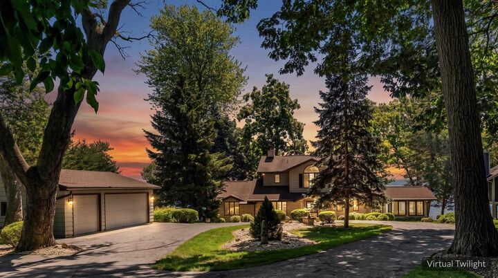 Property Photo: 352 Forest Avenue WI 54941