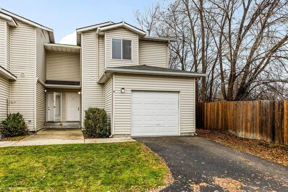 Property Photo:  11212 E 4th Unit D Ave  WA 99206 