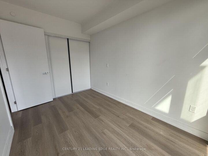 Property Photo:  1 Jarvis Street 602  ON L8R 0A8 