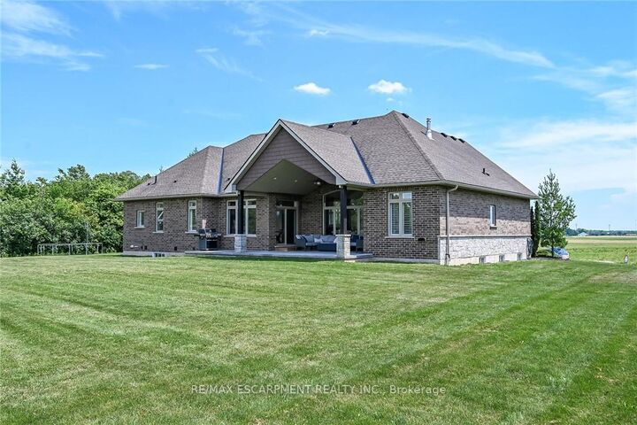 Property Photo: 1471 Concession 5 Woodhouse Road ON N0A 1N1