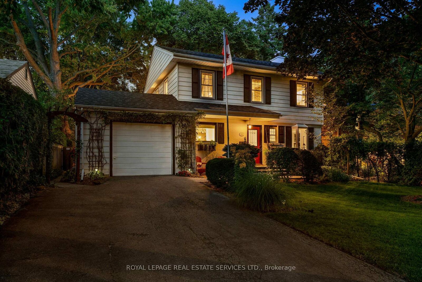 Property Photo: 145 Suffolk Avenue ON L6K 2L5