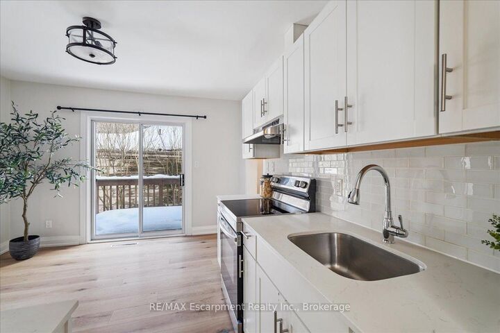 Property Photo: 135 Deane Avenue ON L6K 1N2