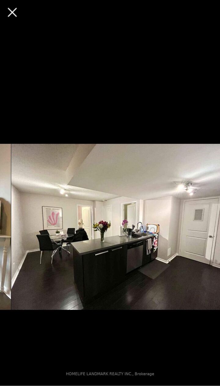 Property Photo: 11 St Joseph Street 404 A ON M4Y 3G4