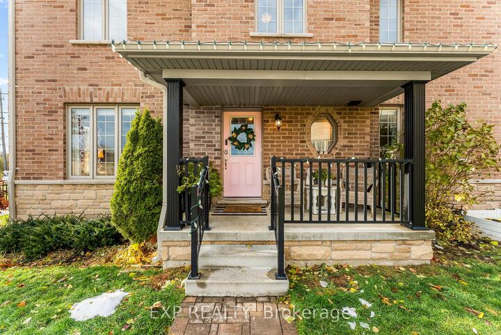 Property Photo: 7 Vita Stephanie Court ON L0E 1R0