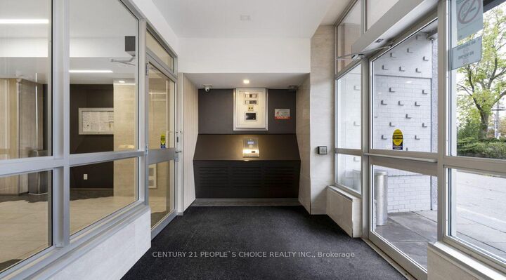 Photo de la propriété:  2250 Kennedy Road 702  ON M1T 3G7 