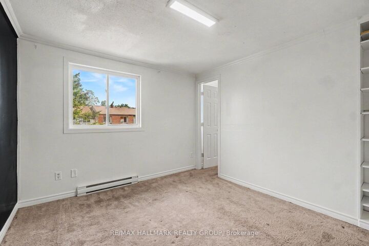 Property Photo: 3045 Olympic Way 101 ON K1T 1Y5