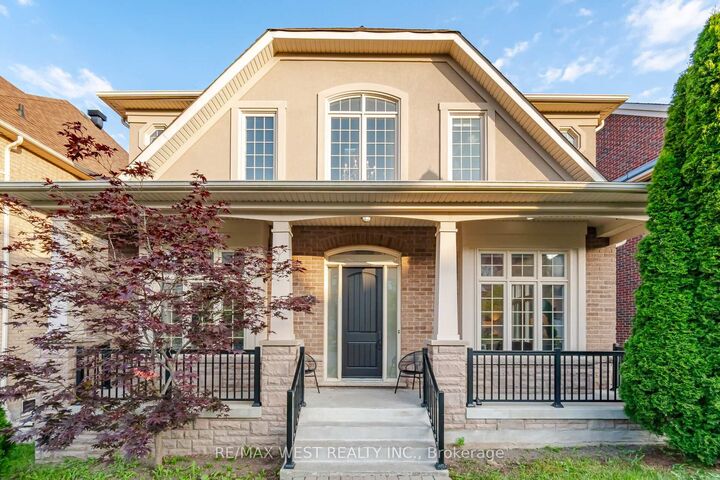92 Glengordon Crescent — photo 1