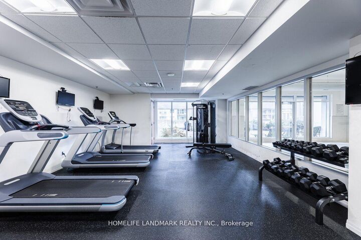 Property Photo: 195 Besserer St Street 1908 ON K1N 0B6