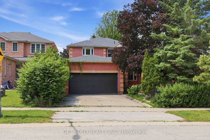 Property Photo: 28 Hawkins Drive ON L4N 0A6