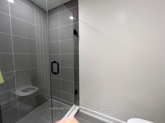 Property Photo:  117 Broadway Avenue 624N  ON M4P 1V3 