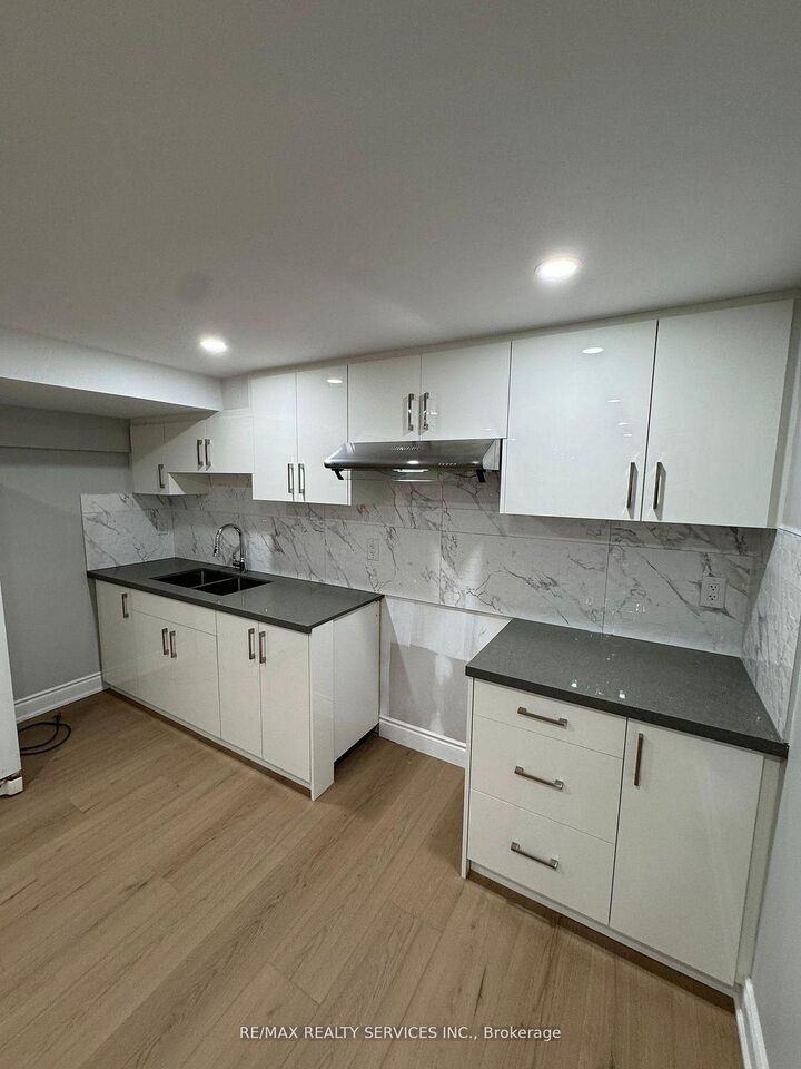 Property Photo: 41 Maclaren Avenue Basement ON L4N 3Y1