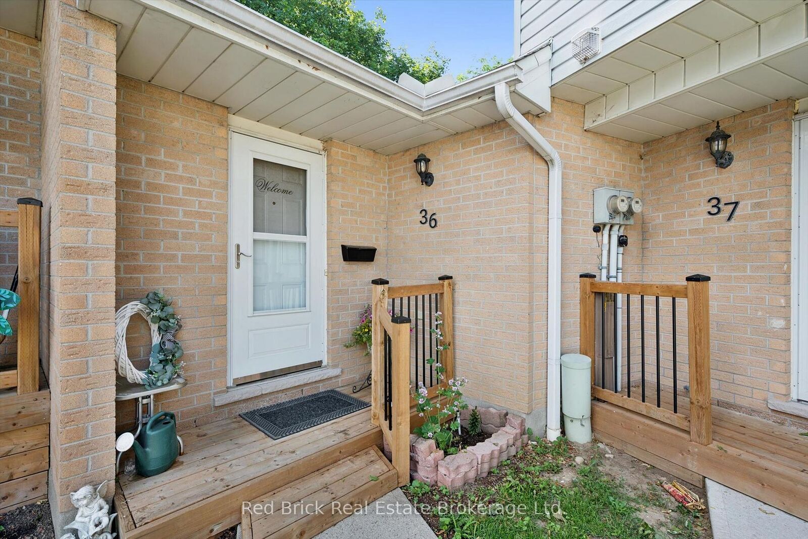 Property Photo:  90 Ferman Drive 36  ON N1H 8E7 