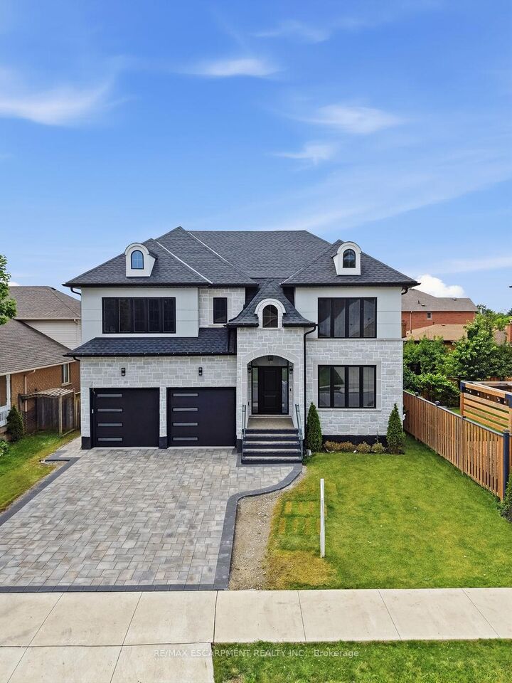62 Jeremy Street — photo 1