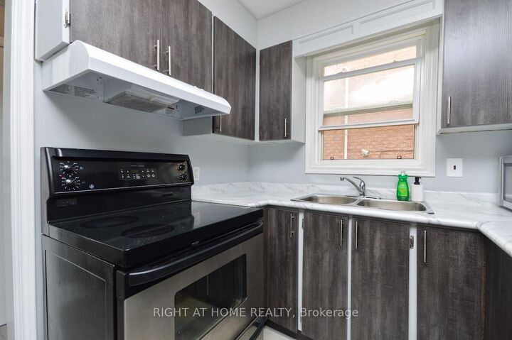 Property Photo:  9 Donald Avenue  ON M6M 1J7 