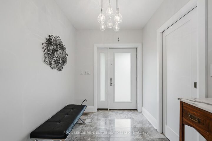 Property Photo: 8 Firwood Crescent ON M9B 2V7