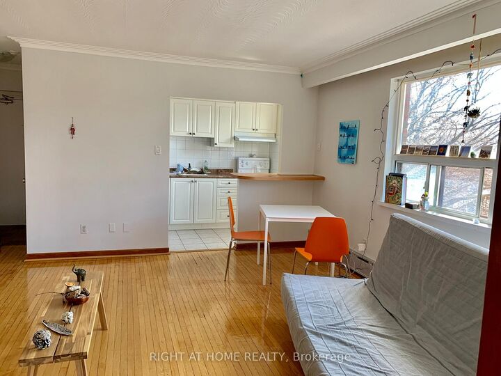Property Photo: 115 Eighth Street 6 ON M8V 3C5