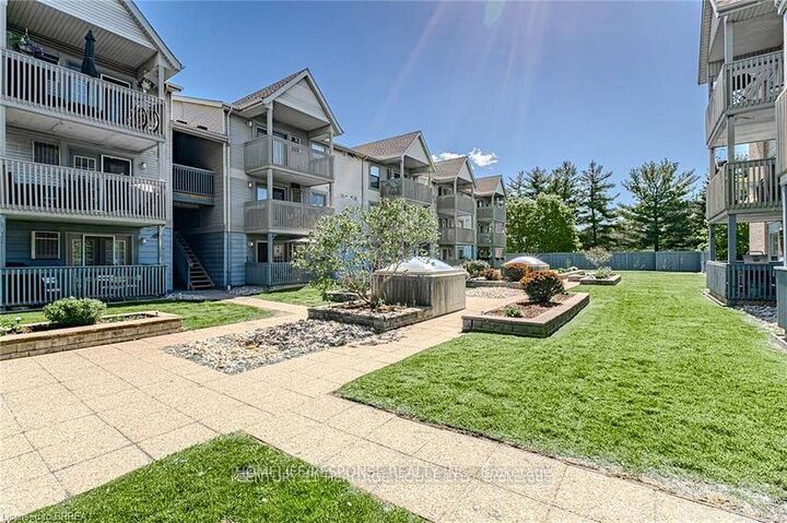 Property Photo:  2010 Cleaver Avenue 115  ON L7M 4C1 