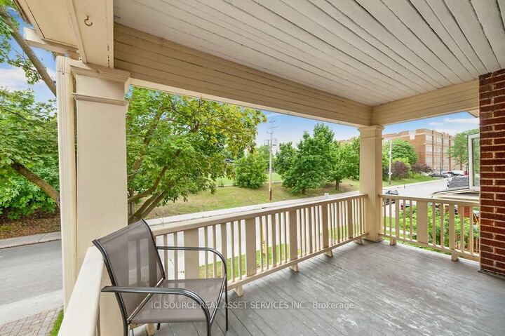 Property Photo: 378 First Avenue ON K1S 2H1