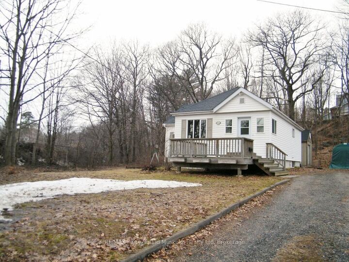 Property Photo: 94 William Street ON P2A 1V4