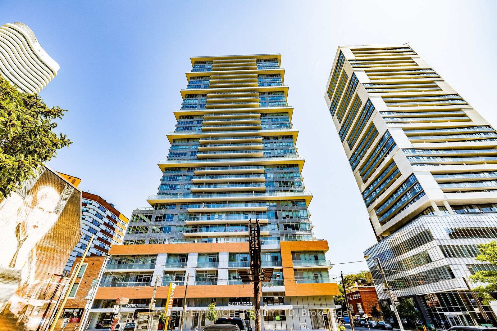 Property Photo: 365 Church Street 504 ON M5B 1Z9