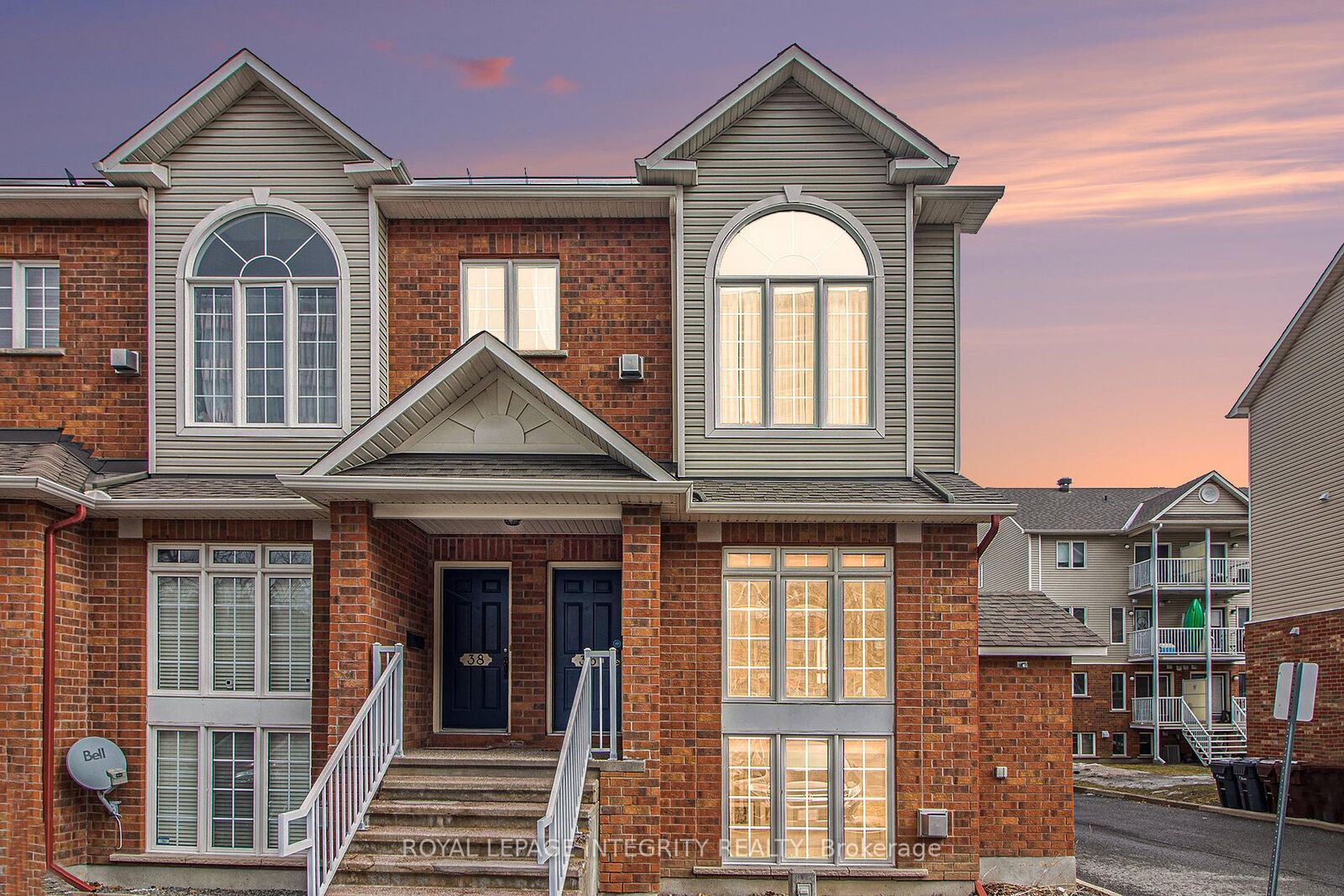 Property Photo: 1512 Walkley Road 36 ON K1V 2G7