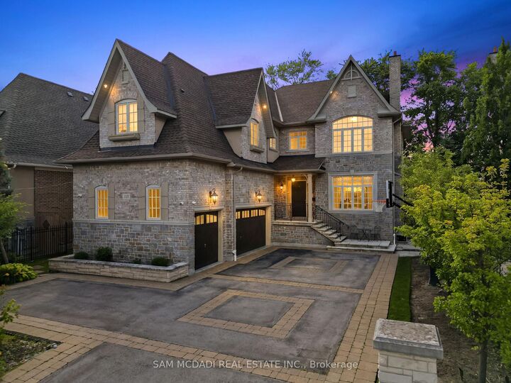 725 Queensway N/A W — photo 1