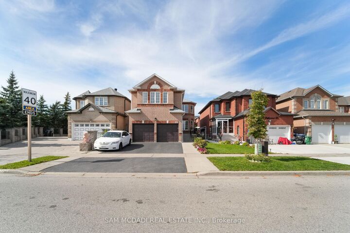 525 Driftcurrent Drive — photo 1