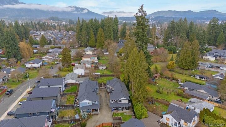 Property Photo: 5869 Deuchars Dr BC V9L 1L5