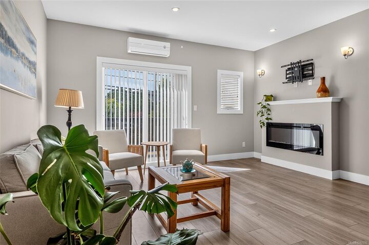 Property Photo: 2821 Jacklin Rd #105 BC V9B 0T3