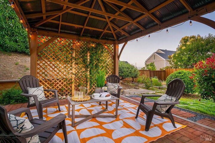 Property Photo:  3001 Topaz Drive  CA 94945 