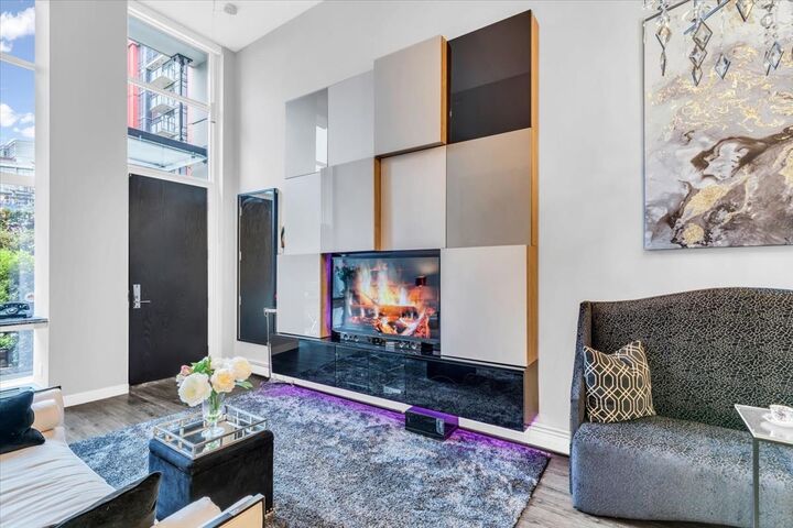 Property Photo: 1762 Ontario Street BC V5T 0G2
