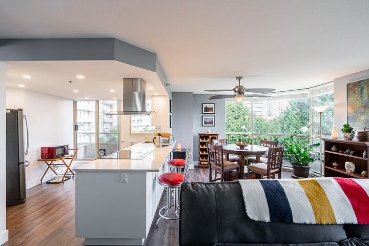 Property Photo: 728 Farrow Street 402 BC V3J 3S6