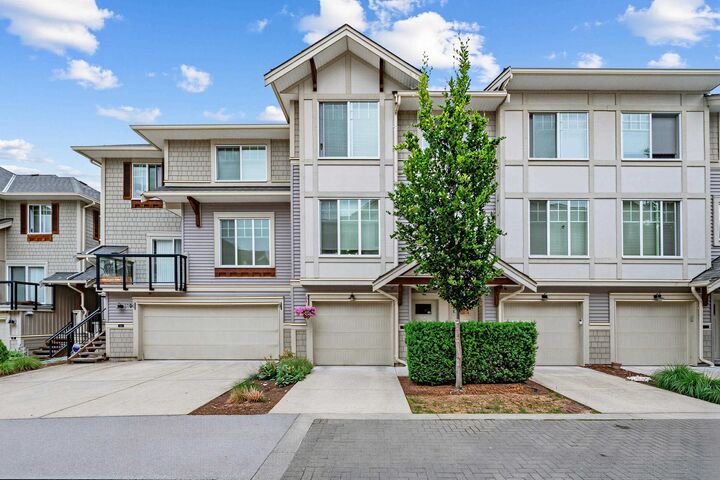 20498 82 Avenue 69 — photo 1