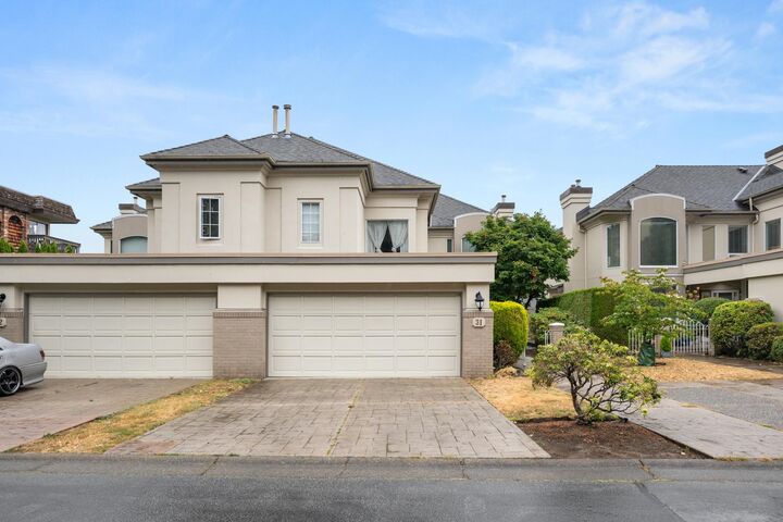 Property Photo: 1100 56 Street 31 BC V4L 2N2