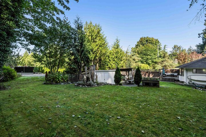 Property Photo: 45942 Sleepy Hollow Road BC V2R 5A8